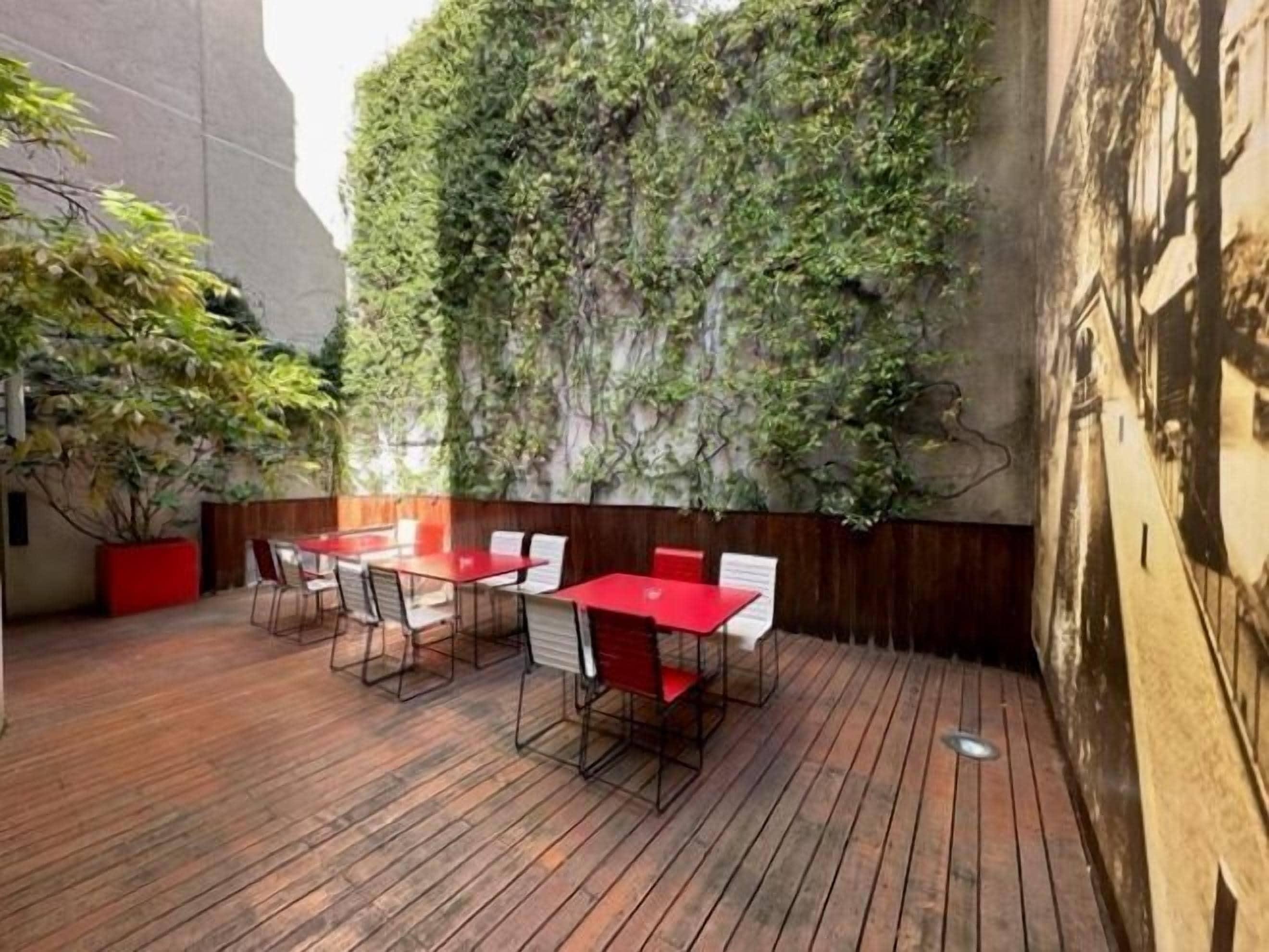 Hotel Ibis Gare De Lyon Reuilly 3*